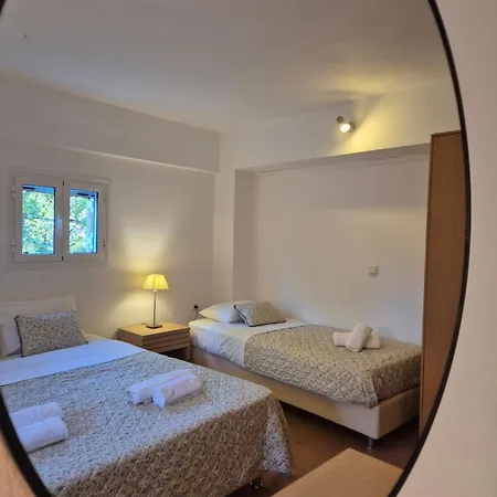 Nyaraló Corfu Sea Front Apartment,the Nest Ii Ágios Matthaíos